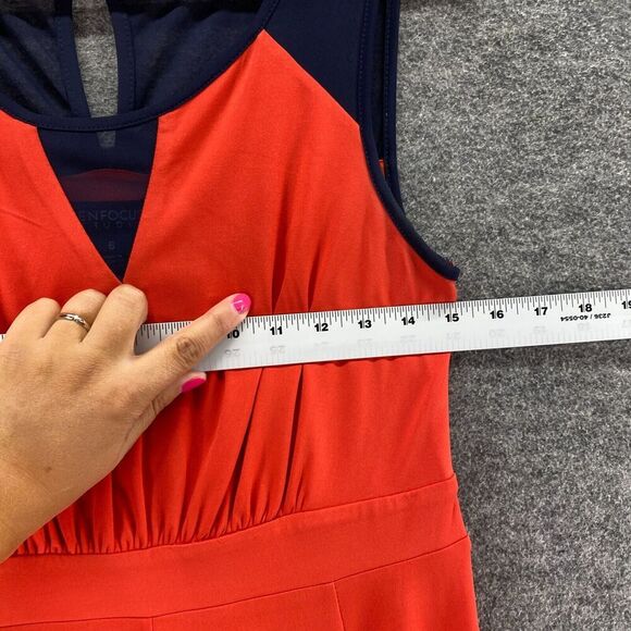 En Focus Dress Women 6 Red Sleeveless Sheath Pleated V Neck Knee Length - Picture 6 of 9